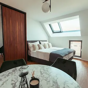 https://triangle-city-apartment.vienna-besthotels.com